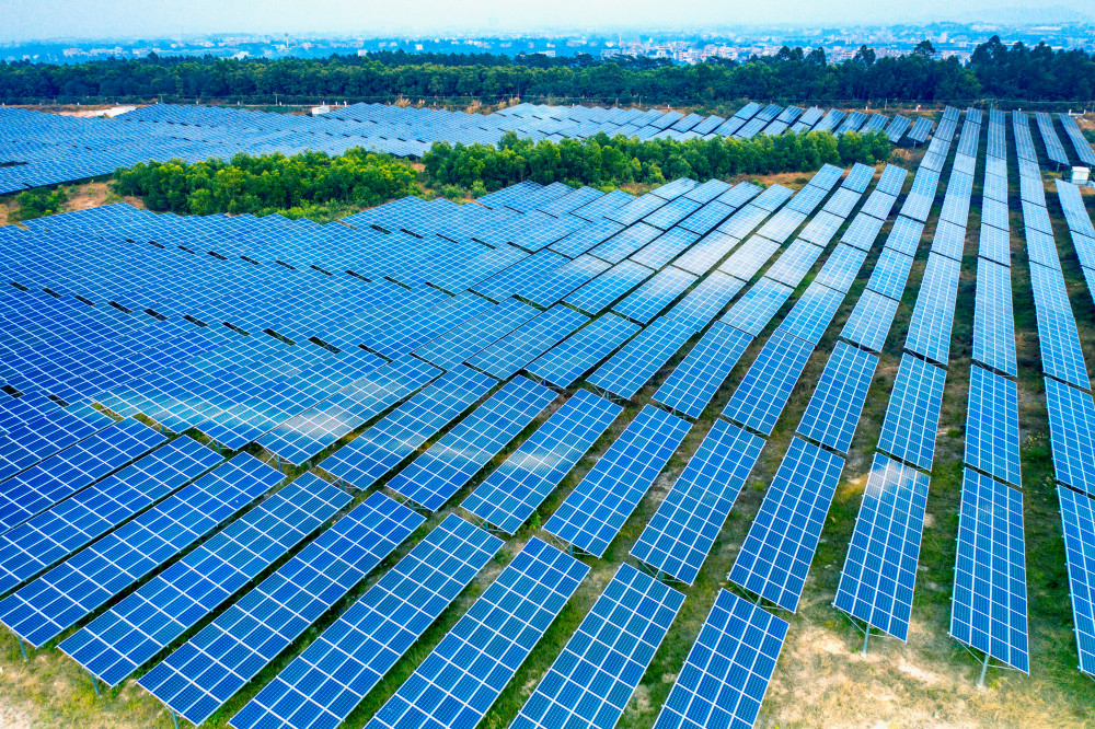 Prix de panneaux solaires pour une maison de 150 m² : un investissement rentable et durable